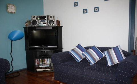 Abalone Cottage - Dalby Accommodation 1