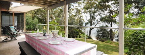 Bungalows On The Beach - Dalby Accommodation 3