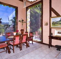 Castle On The Hill Bed and Breakfast - Dalby Accommodation