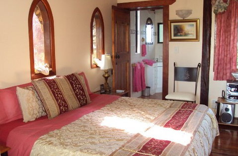 Castle On The Hill Bed And Breakfast - Dalby Accommodation 4
