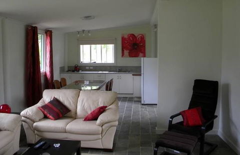 Calurla Chalets And Cottages - Dalby Accommodation 4