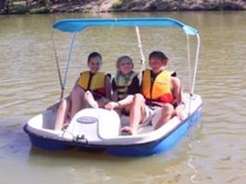 Elphicks Island Lodge - Dalby Accommodation 1