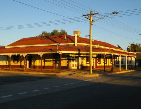 Klingys Place - Dalby Accommodation 5