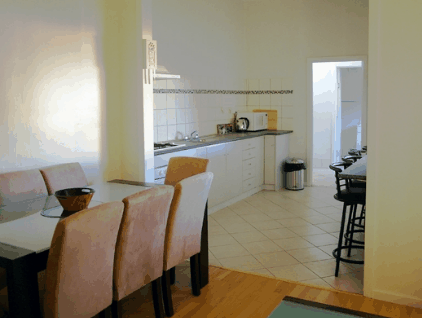 Art Mecca Holiday House - Dalby Accommodation 2