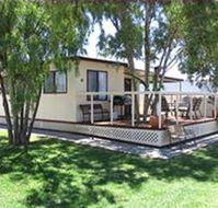 Australian Bush Views Cabin - Dalby Accommodation