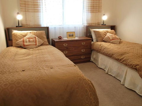 Capon Cottage - Dalby Accommodation 3