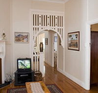 Toddington Cottage - Dalby Accommodation