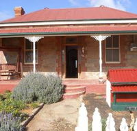 Unique Outback Cottages - Lunam - Dalby Accommodation