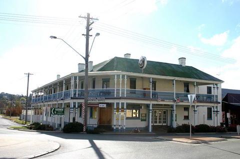 Imperial Hotel Bombala - Dalby Accommodation 0