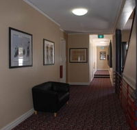 Alpine Hotel - Dalby Accommodation