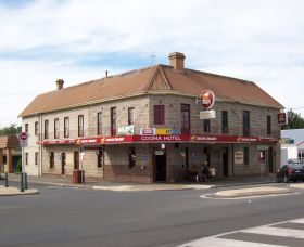 Cooma Hotel - Dalby Accommodation 0