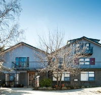 Mad Mooses Guest House - Dalby Accommodation