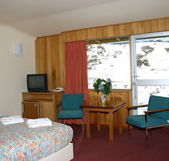 Eiger Chalet - Dalby Accommodation