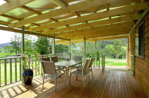 Cedar Grove Farmstay - Dalby Accommodation 2