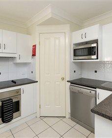 2A Taree Street - Dalby Accommodation 3