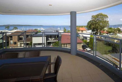 Flagship - Alta Mira - Dalby Accommodation 3