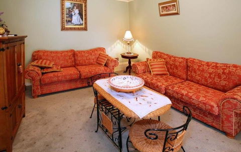 Sweet Briar Bed And Breakfast And Cottages - Dalby Accommodation 0