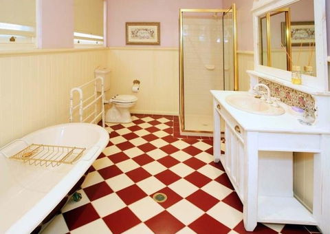 Sweet Briar Bed And Breakfast And Cottages - Dalby Accommodation 3