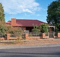 Kaths Place - Dalby Accommodation