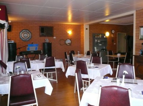 Grong Grong Motor Inn - Dalby Accommodation 3