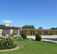 Lockhart Motel - Dalby Accommodation