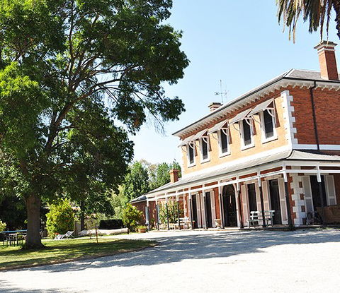 Perricoota Station - Dalby Accommodation 0