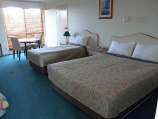 Garden City Motor Inn - Wagga Wagga - Dalby Accommodation 3