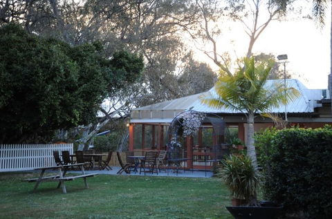 Artesian Spa Motel - Dalby Accommodation 5