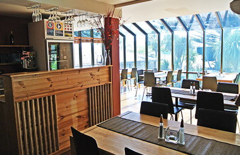 Anchor Inn - Dalby Accommodation 0