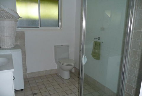 92 Surfs Edge - Dalby Accommodation 0