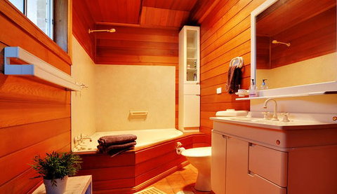 Beach House On Kendalls - Dalby Accommodation 3