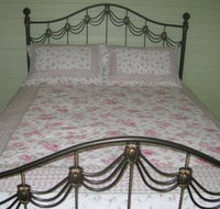 Camelot Retreat - Dalby Accommodation