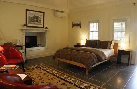 Anoushka's Boutique Bed And Breakfast - Dalby Accommodation 1