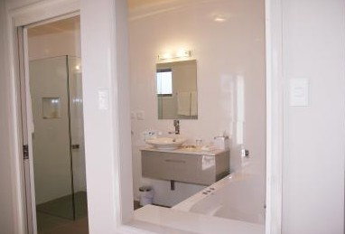 Chaucer Palms Boutique Bed And Breakfast - Dalby Accommodation 2