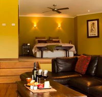 Cedars Mount View - Dalby Accommodation