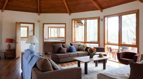 Billabong Retreat Sydney - Dalby Accommodation 3