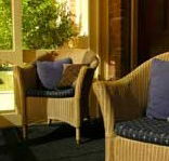 Amazing Country Escapes - Five Frogs - Dalby Accommodation
