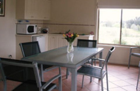 Burns B And B And Yabby Farm - Dalby Accommodation 0