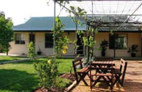 Burns B And B And Yabby Farm - Dalby Accommodation 3
