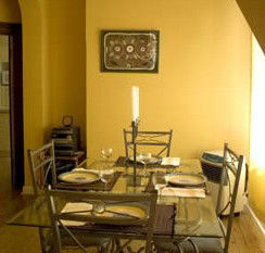 A Colourcity Apartments - Dalby Accommodation 4