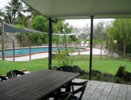 Bucasia Beach House - Dalby Accommodation 1