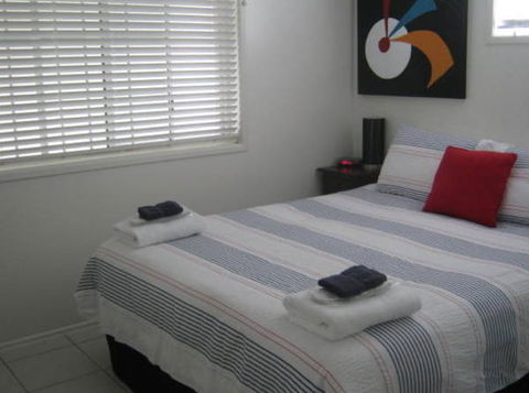 Campwin Beach House Bed And Breakfast - Dalby Accommodation 2