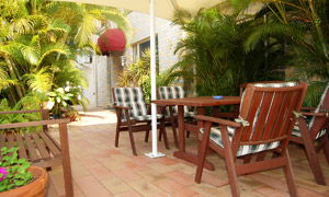 While Away Bed And Breakfast - Dalby Accommodation 1