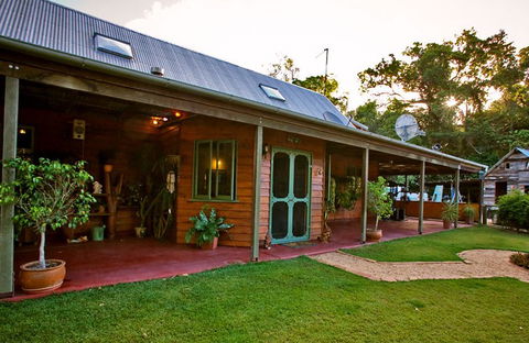 Rainforest Ranch - Dalby Accommodation 4