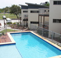 Emu's Beach Resort - Dalby Accommodation