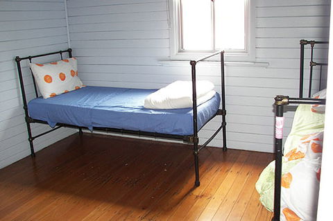 Emu's Beach Resort - Dalby Accommodation 3