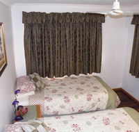 Bay Bed and Breakfast - Dalby Accommodation