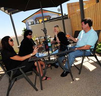 Gladstone Heights Executive Apartments - Dalby Accommodation