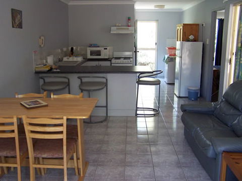 Palm Valley Motel And Self Contained Holiday Units - Dalby Accommodation 2