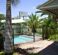 Banjos Overnight  Holiday Units - Dalby Accommodation